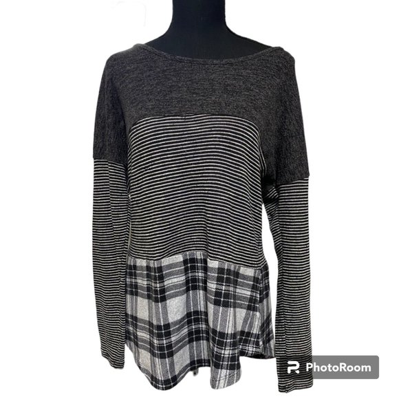 Truself long sleeve Multi Media Oversized Tunic stripes, plaid and lace sz L - Picture 3 of 8